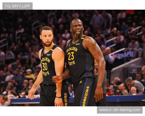 勇士库里十米外再现诡异出手命中